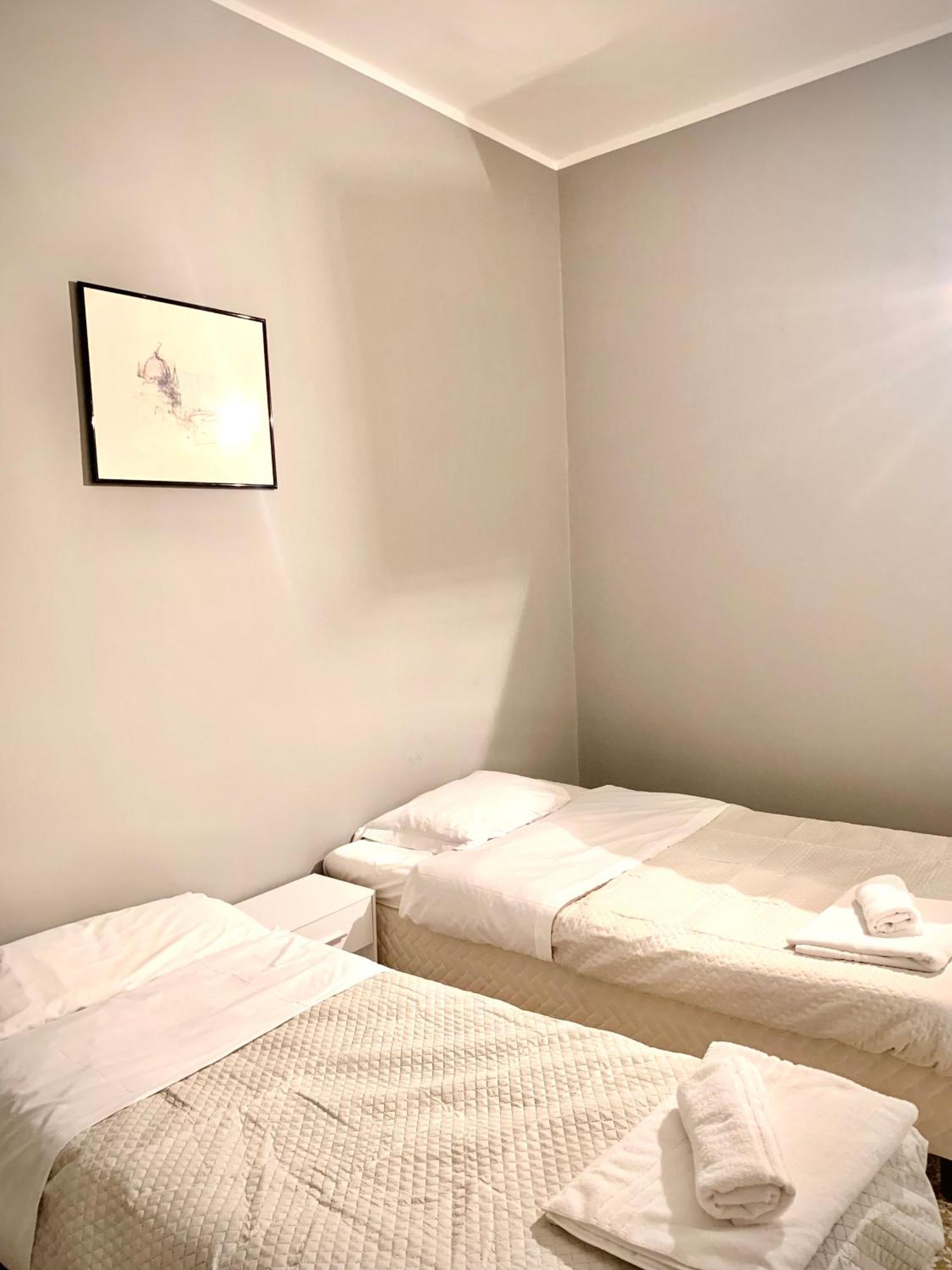 Apartment Odesos Venesia Bagian luar foto