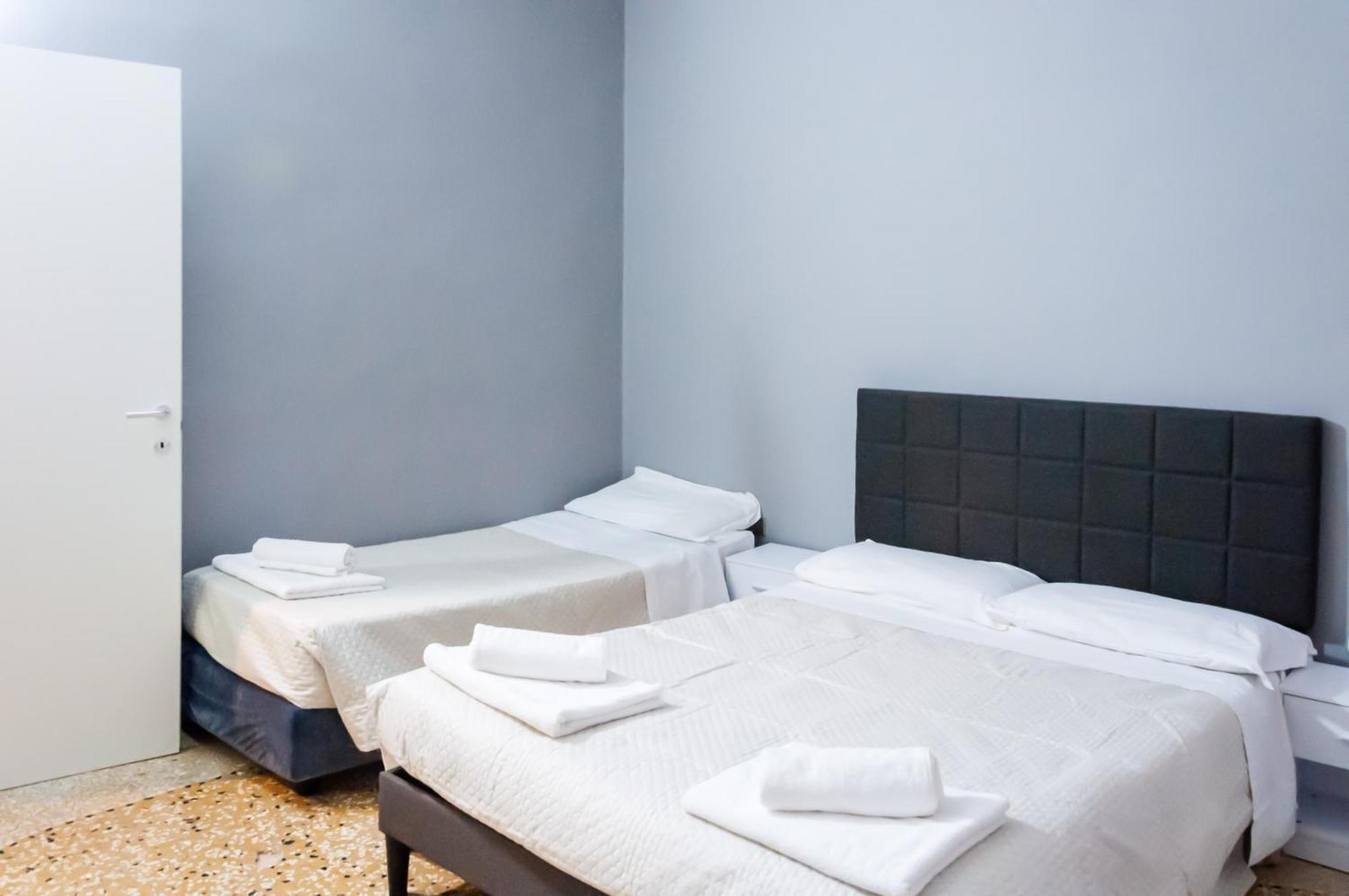 Apartment Odesos Venesia Bagian luar foto