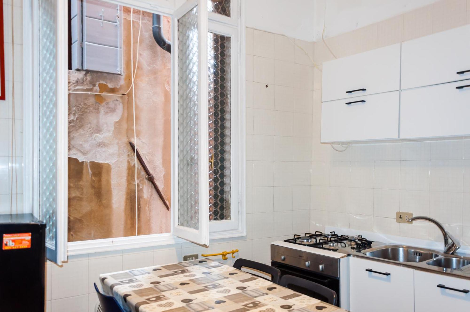 Apartment Odesos Venesia Bagian luar foto
